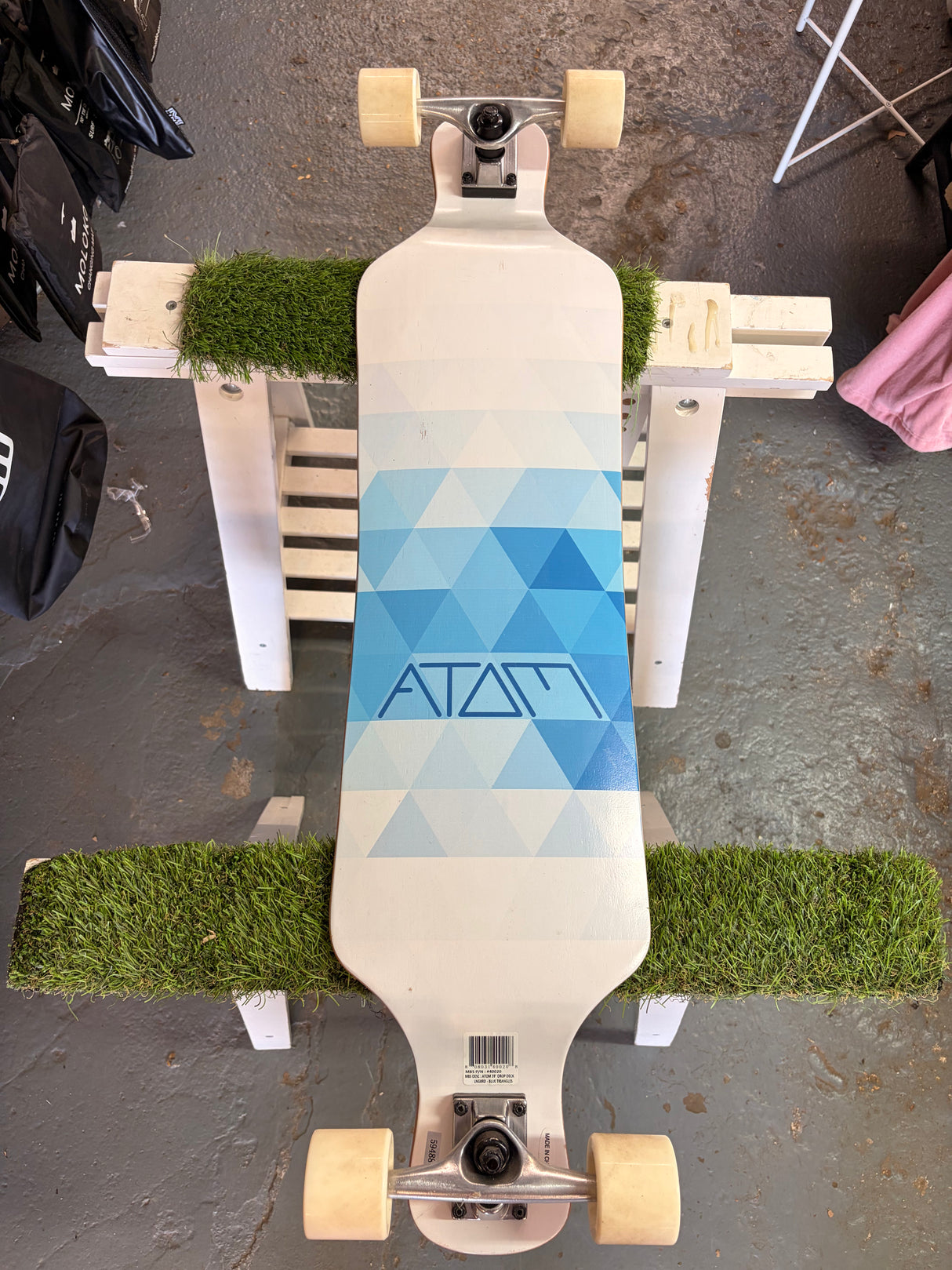 Atom 39” Drop Deck longboard (blue Triangles)