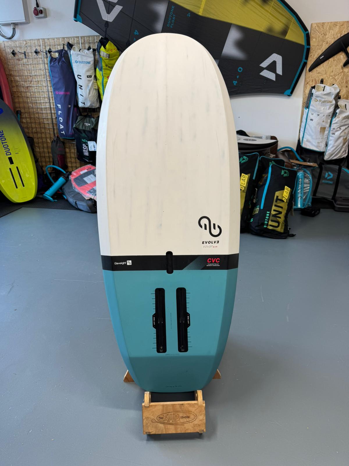 Eleveight EVOLV3 Foil Board 5'2 (CVC) - Ex Demo
