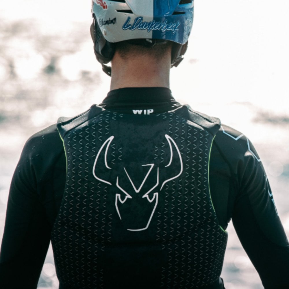 Forward Wip Wing Neo Vest