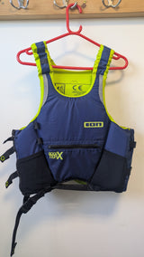 ION Booster X Vest SZ - Ex Demo