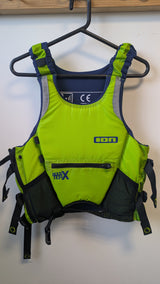 ION Booster X Vest SZ - Ex Demo