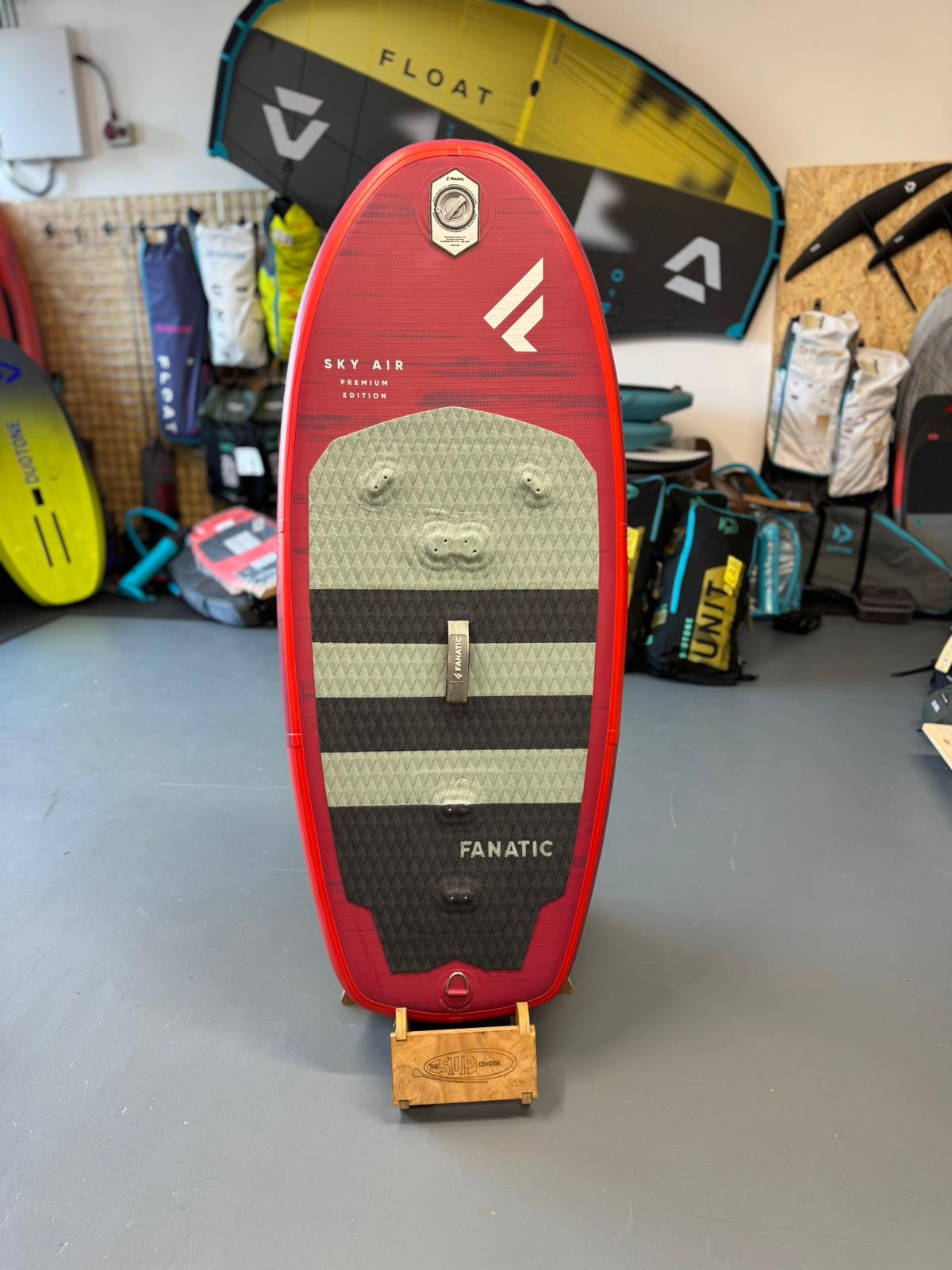 Fanatic Sky Air Premium Edition 5'4 Foil Board - Ex Demo