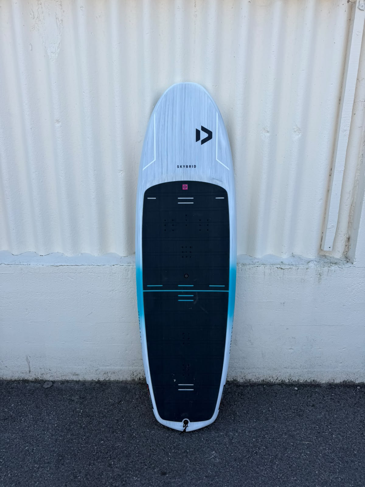 Duotone Skybrid 5'9" 80L - 2026 - Used